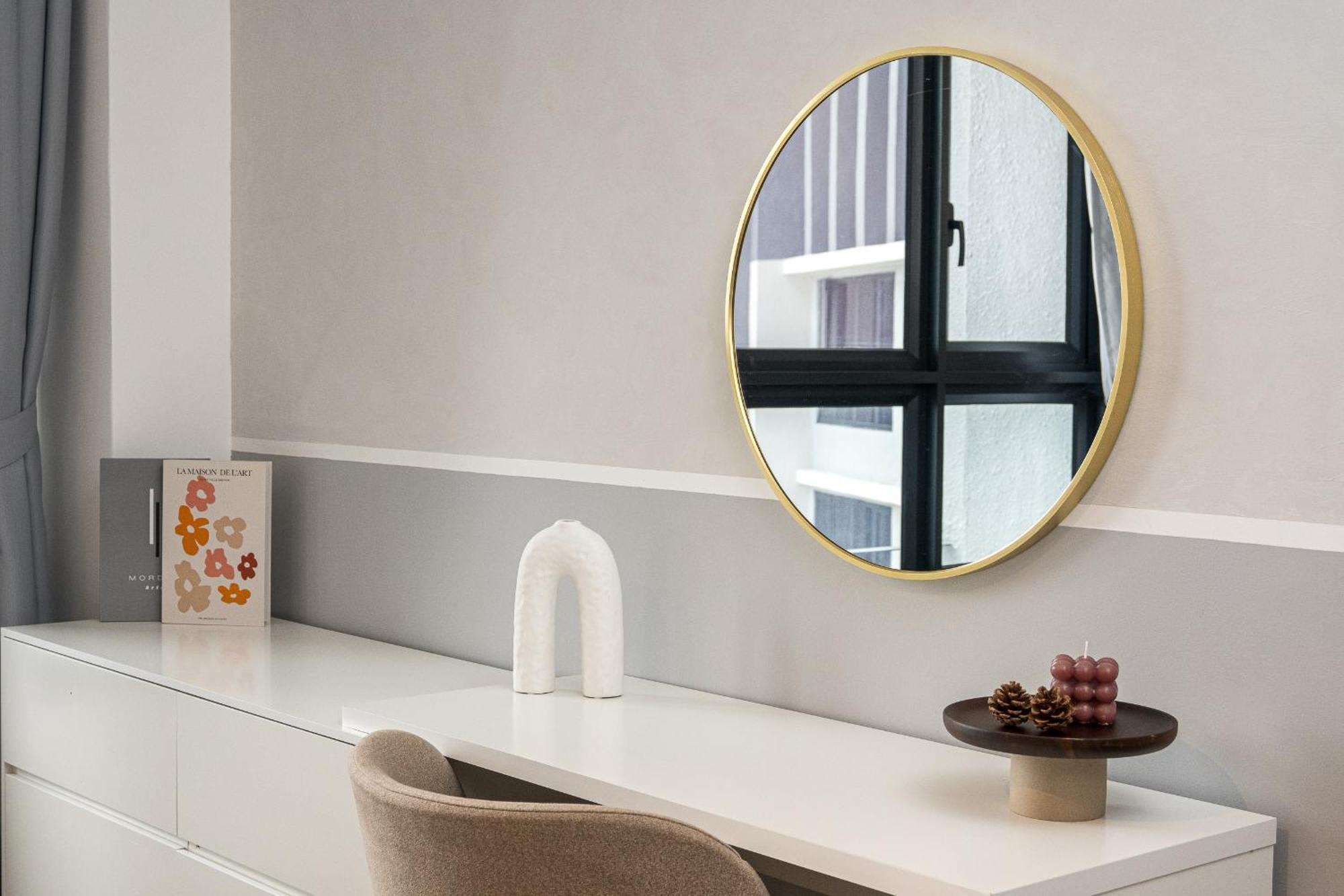 Agile Suites In Central Bukit Bintang Trx By Deko