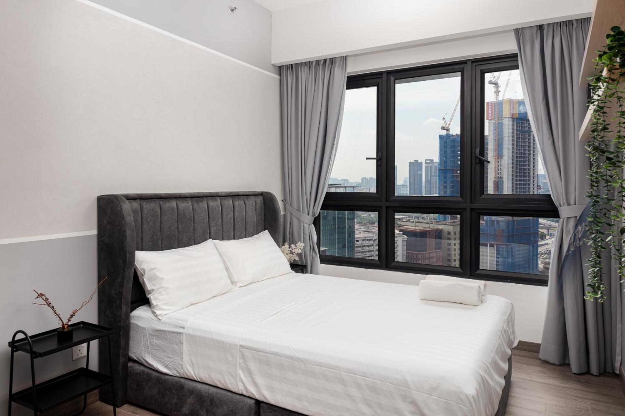 Pangsapuri Agile Suites In Central Bukit Bintang Trx By Deko *