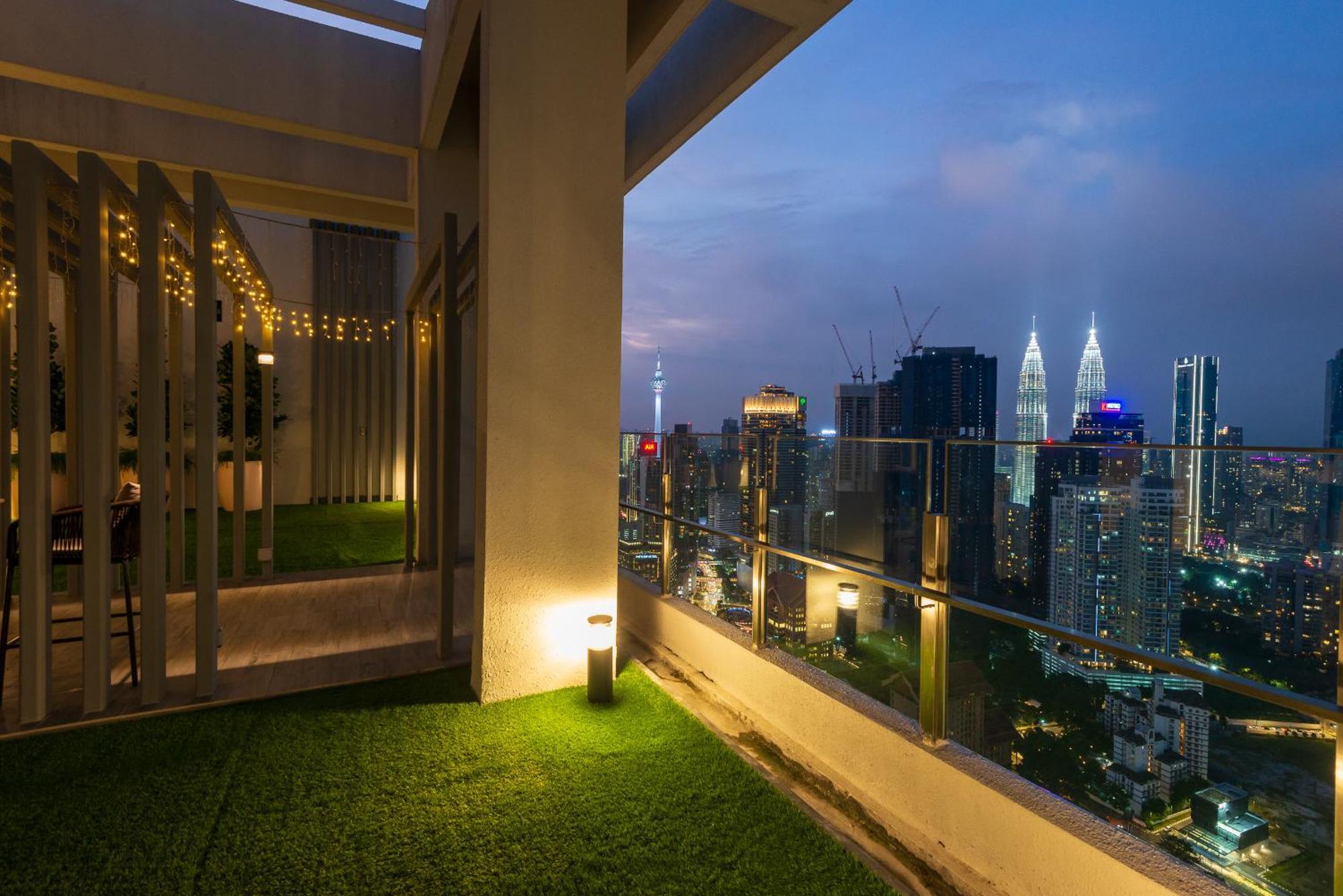 Pangsapuri Agile Suites In Central Bukit Bintang Trx By Deko *
