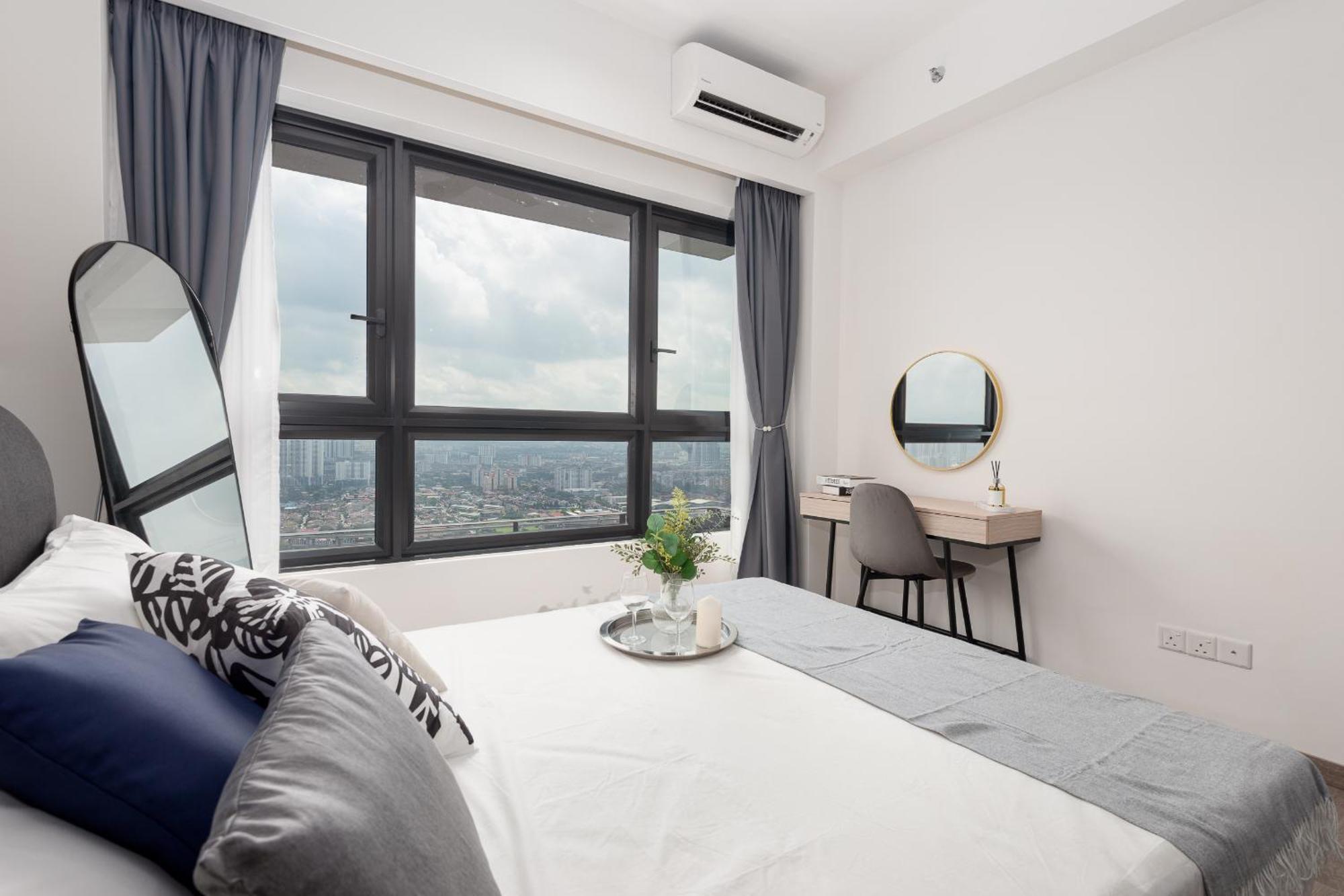 Agile Suites In Central Bukit Bintang Trx By Deko Apartemen *