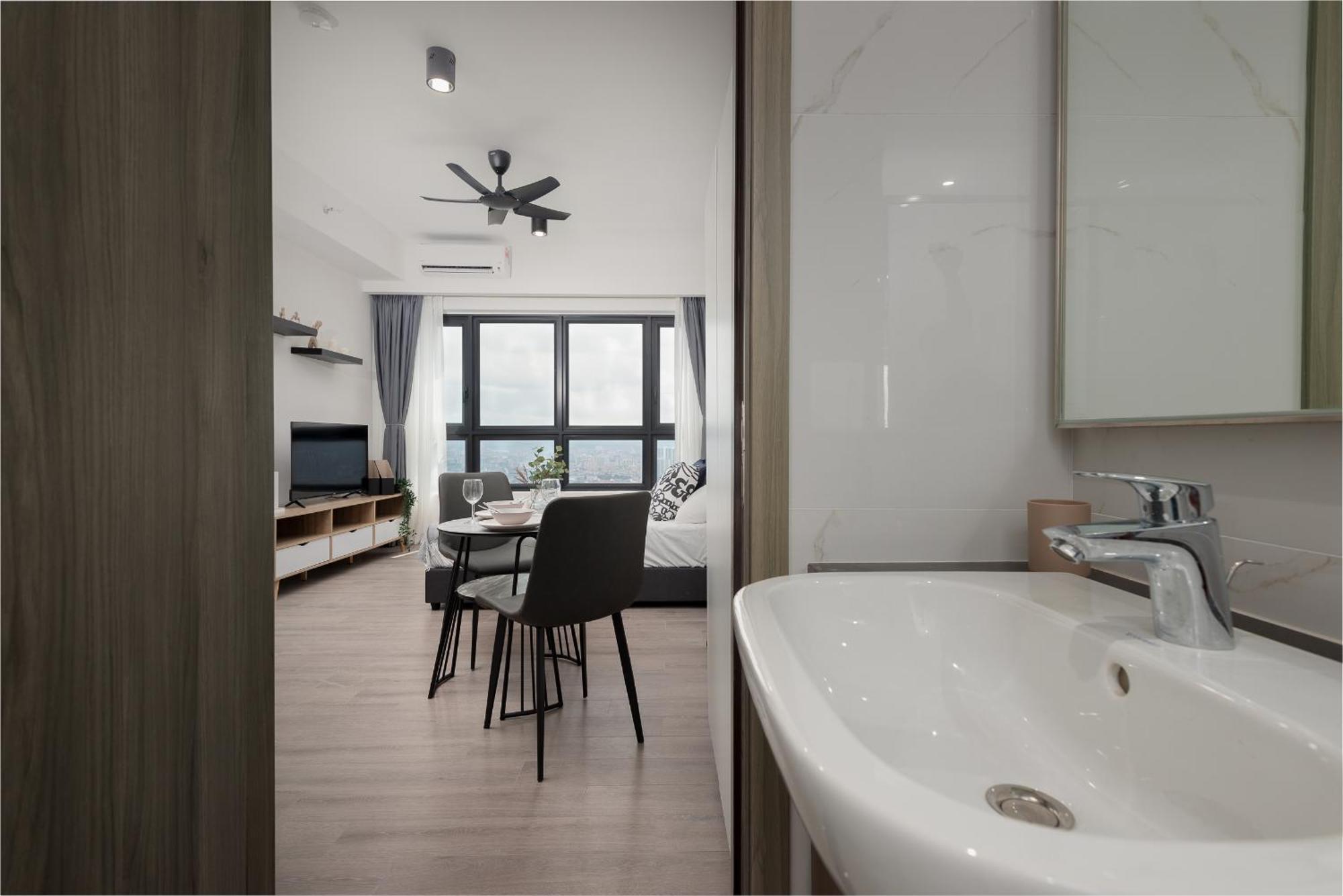 Agile Suites In Central Bukit Bintang Trx By Deko Apartemen *